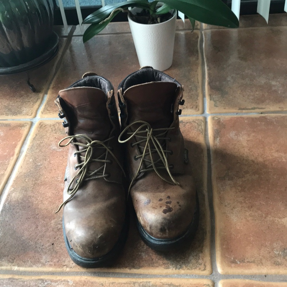 RED WINGS MEN Work boots .